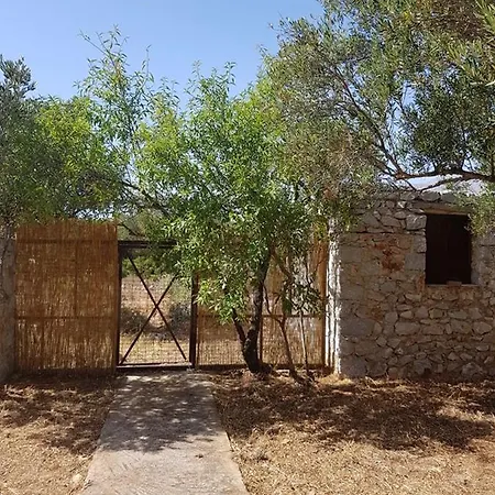Kanavaros Traditional Stone House * Erimos