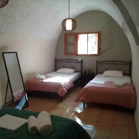 Kanavaros Traditional Stone House Апартаменты