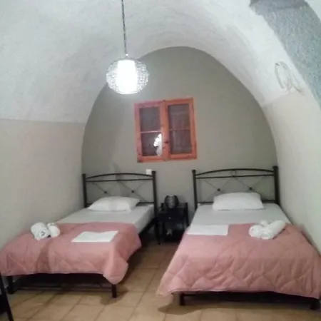 Апартаменты Kanavaros Traditional Stone House Erimos