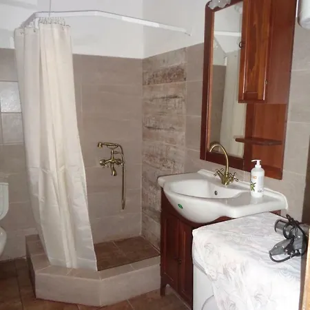 Kanavaros Traditional Stone House *